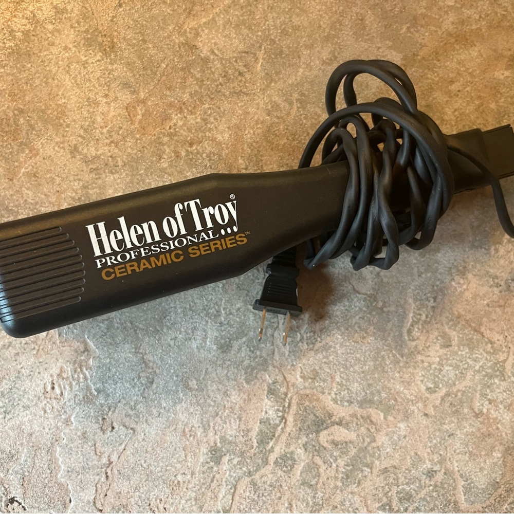 Helen of Troy flat iron 2 Inch with temperature dial. Revlon curling ceramic
